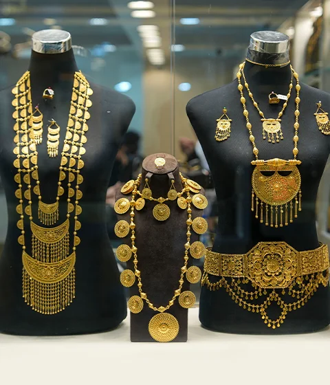 Pearl and gemstone jewellery